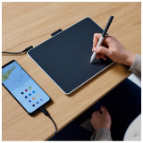 TABLETTE GRAPHIQUE À STYLET WACOM ONE MOYENNE - BLUETOOTH (CTC6110WLW2B)