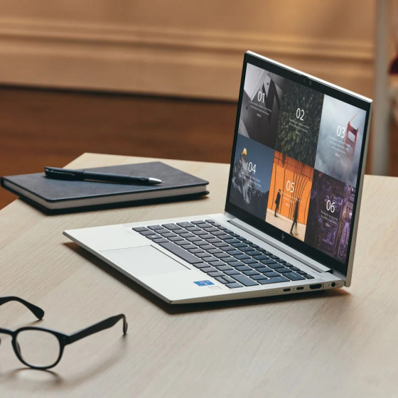 PC PORTABLE HP ELITEBOOK 830 G8 (4L0J1EA)