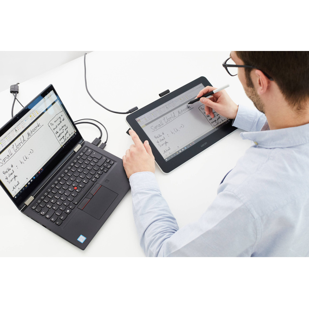 ÉCRAN INTERACTIF À STYLET WACOM ONE 13 DTC133 - TABLETTE GRAPHIQUE AVEC ÉCRAN 13,3" (DTC133W0B)